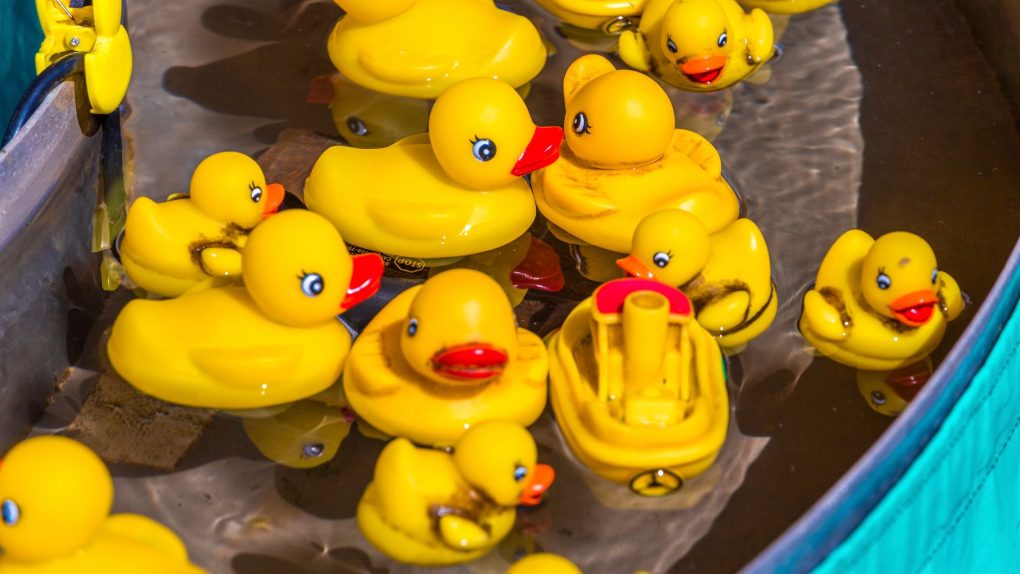 The History of Carnival Games: From Midways to Modern Fairs